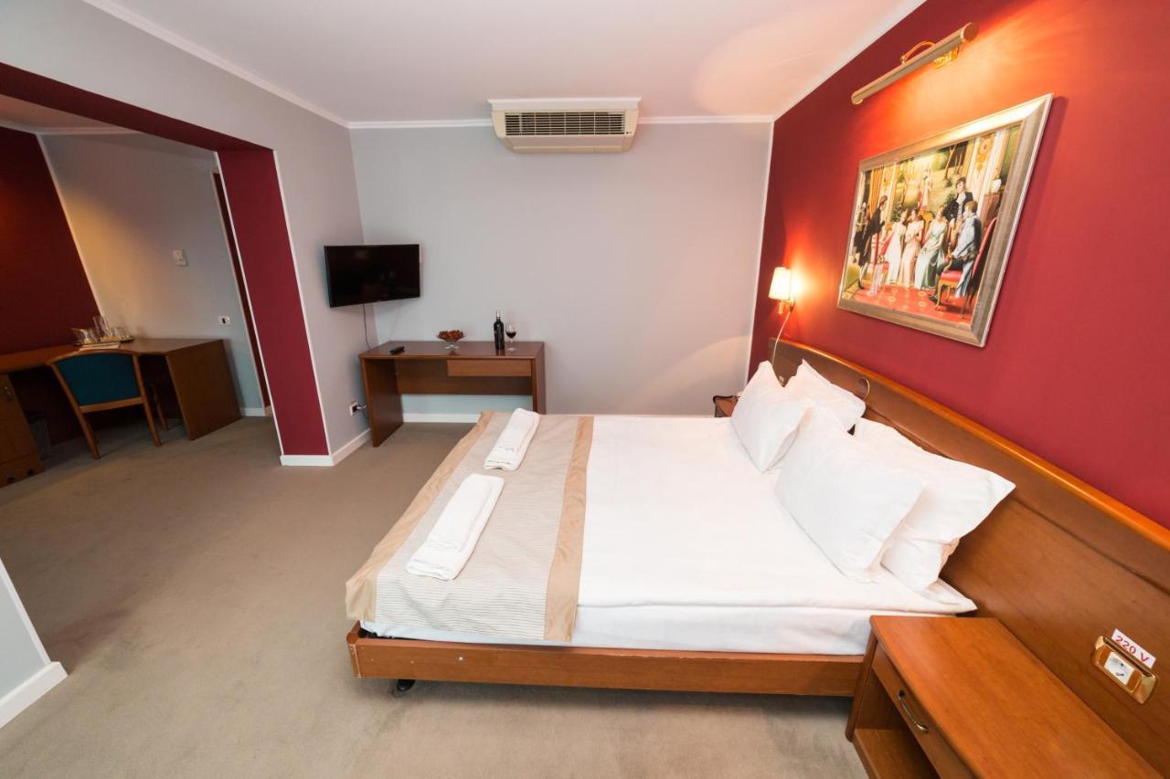 Hotel Bavaria Blu And Conference Centre 4*