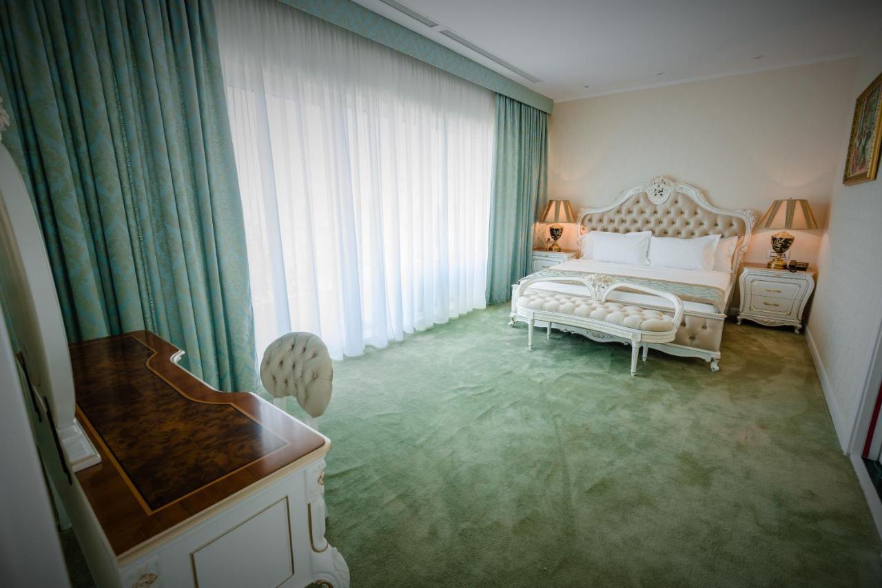Bavaria Blu And Conference Centre 4*