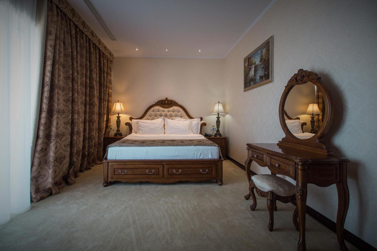 Bavaria Blu And Conference Centre 4*