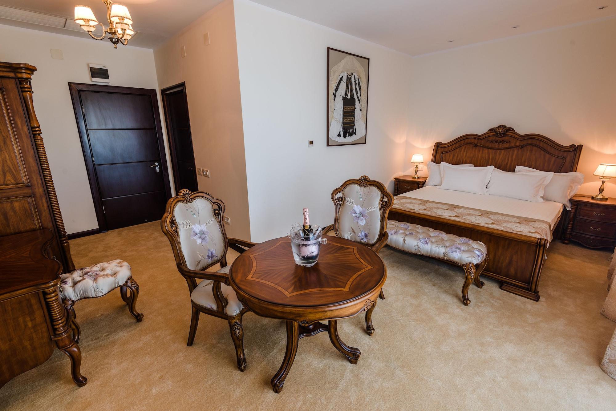 Bavaria Blu And Conference Centre 4*
