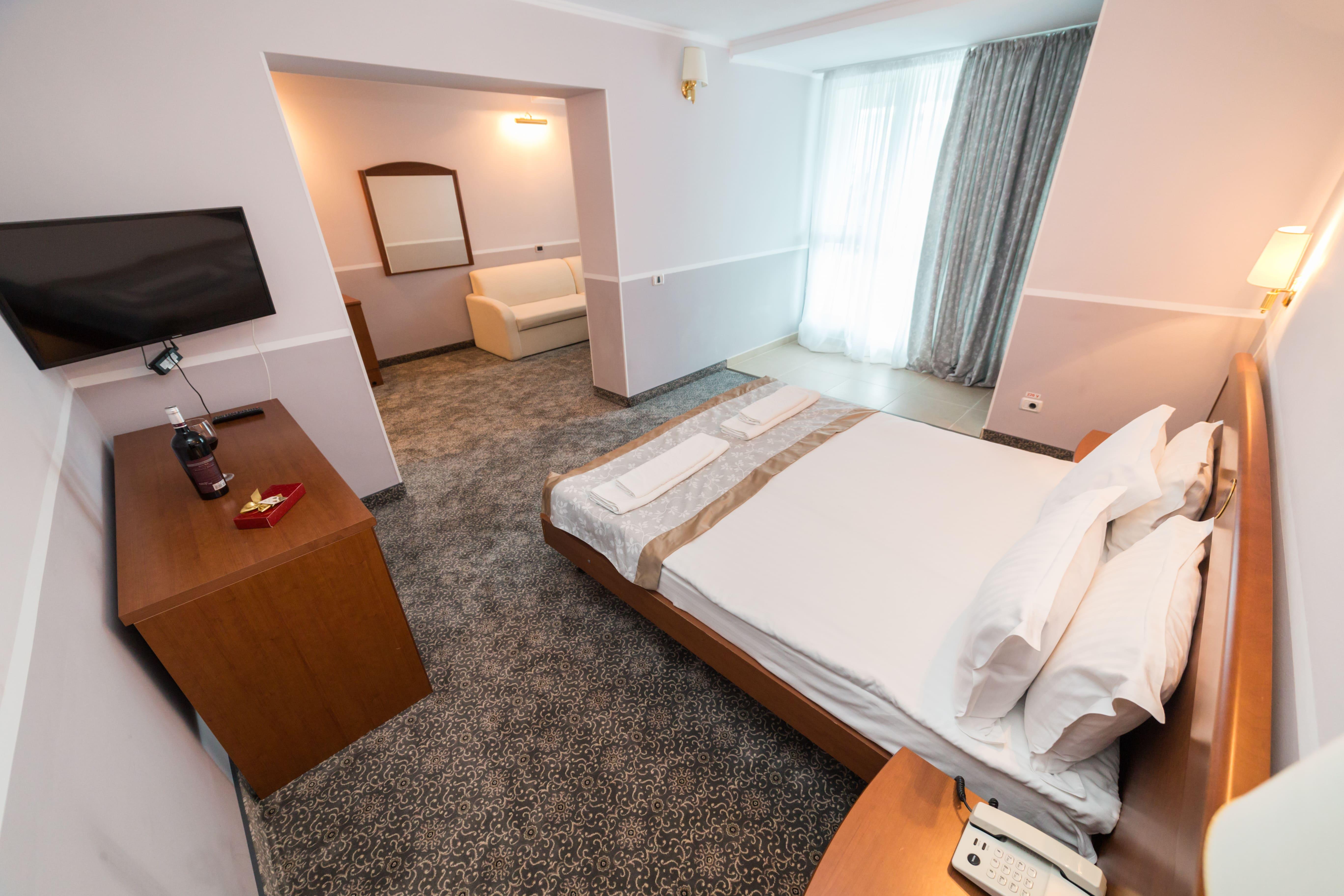 Hotel Bavaria Blu And Conference Centre 4*