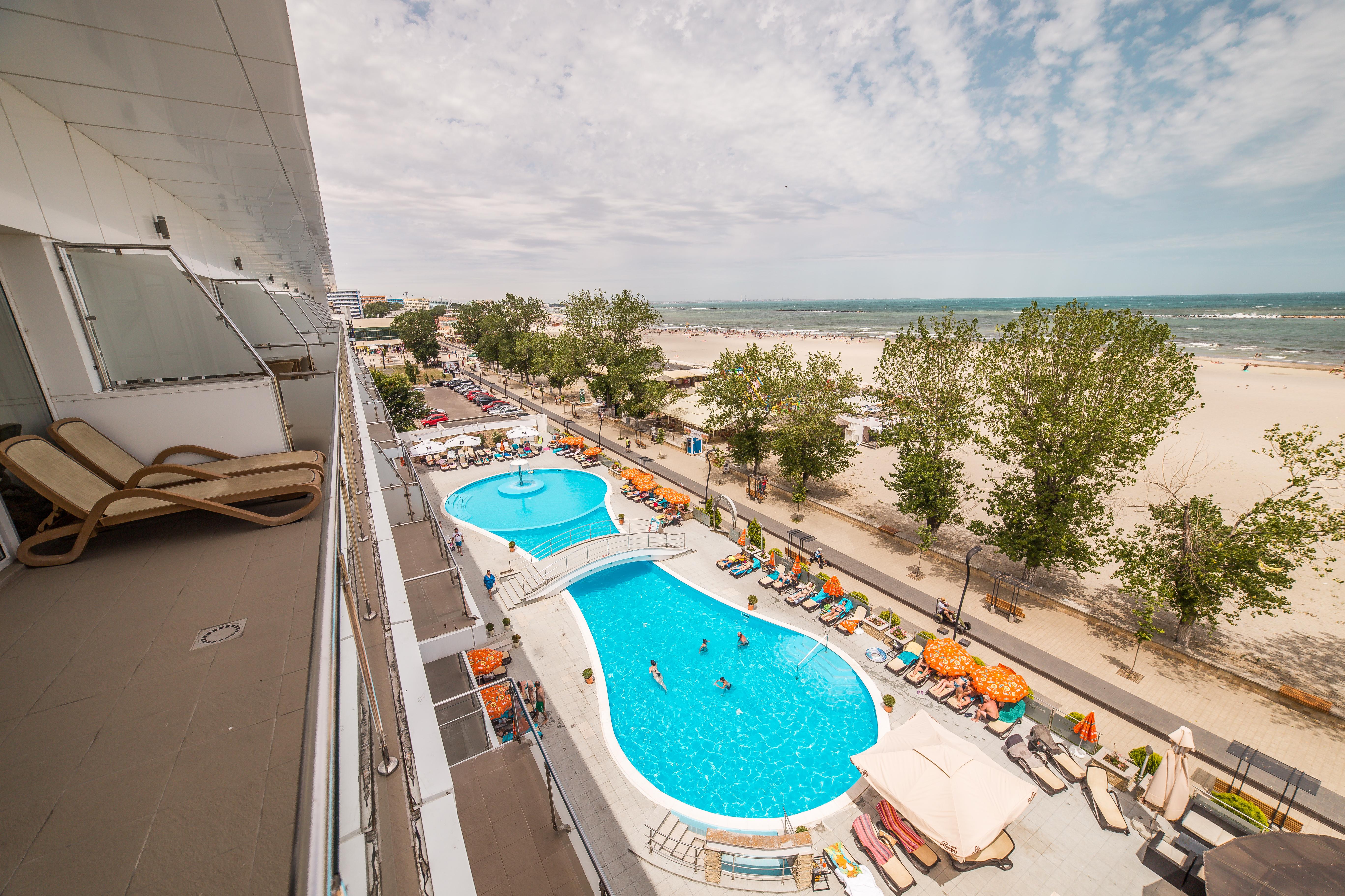 Bavaria Blu And Conference Centre Hotel